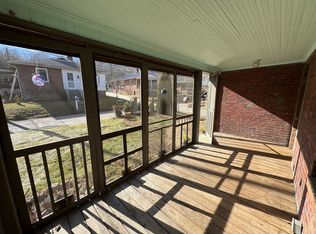 107 Gibbs St, Swannanoa, NC 28778