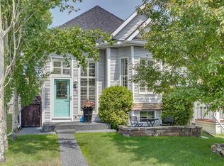 271 SE Tuscany Valley Dr NW, Calgary, AB T3L2A6