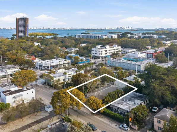 570 NE 69th St APT 1, Miami, FL 33138