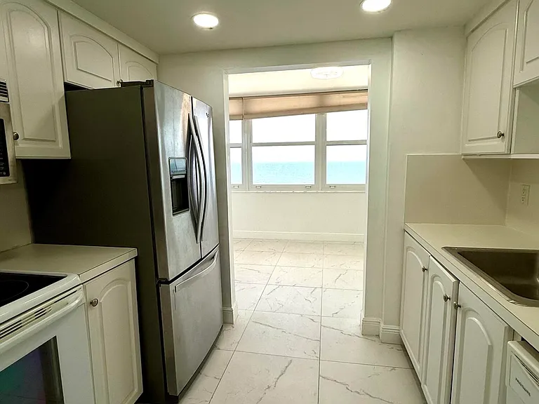 111 Briny Ave #2701 — Photo 5