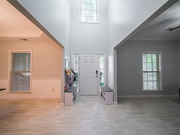 2nd image of 8116 Old Pope Ln