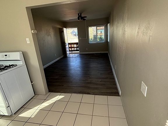 5th image of 705-707 1/2 Oliver Pl #707