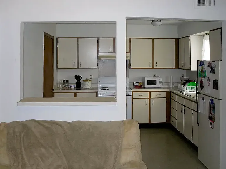 2704 W Main St — Photo 1