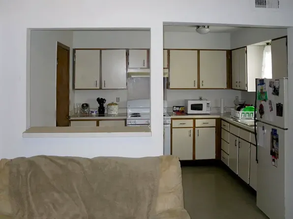 Red River Apartments