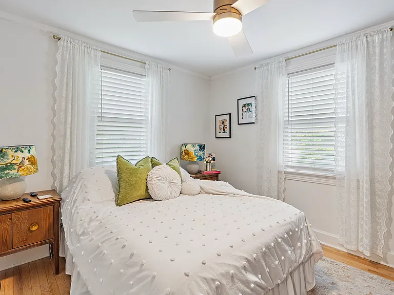 238 Thuss Ave #2 — Photo 6