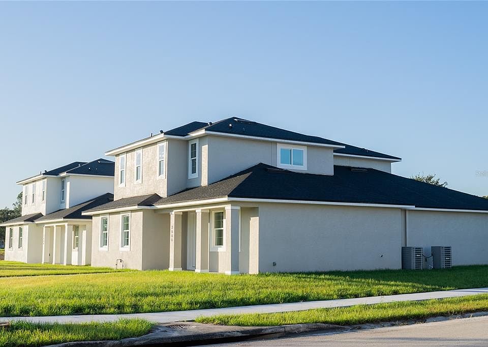 1st image of 2661 TRAFALGAR BOULEVARD