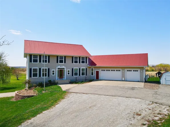 1005 S Y St, Indianola, IA 50125