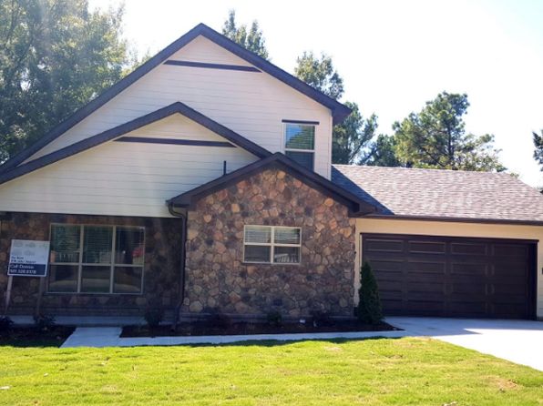 1845 Favre Ln