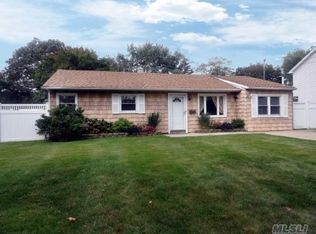 891 Bay Shore Ave, West Islip, NY 11795