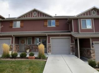 3134 N Peregrine Way, Layton, UT 84040