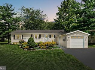 4 Wadsworth Dr, East Berlin, PA 17316