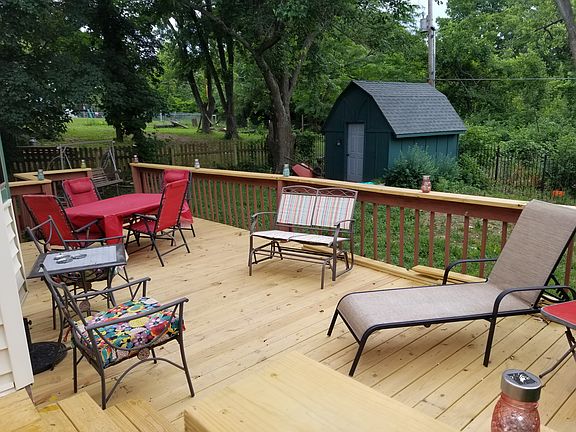 Newly resurfaced deck 12x30