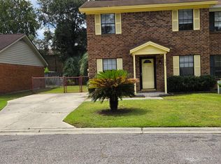 123 Hunt Club Ct, Savannah, GA 31406