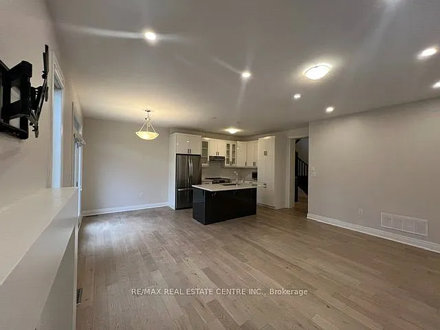 1230 Trudeau Dr — Photo 10
