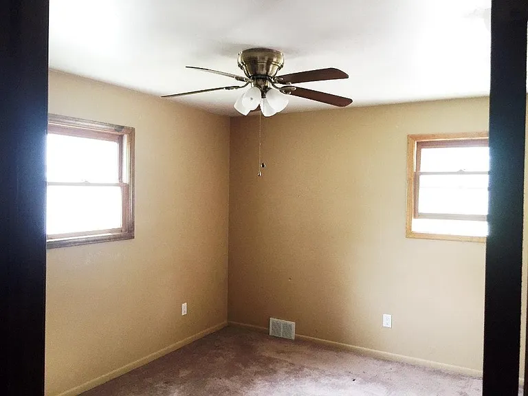 1250 Boyd St — Photo 9