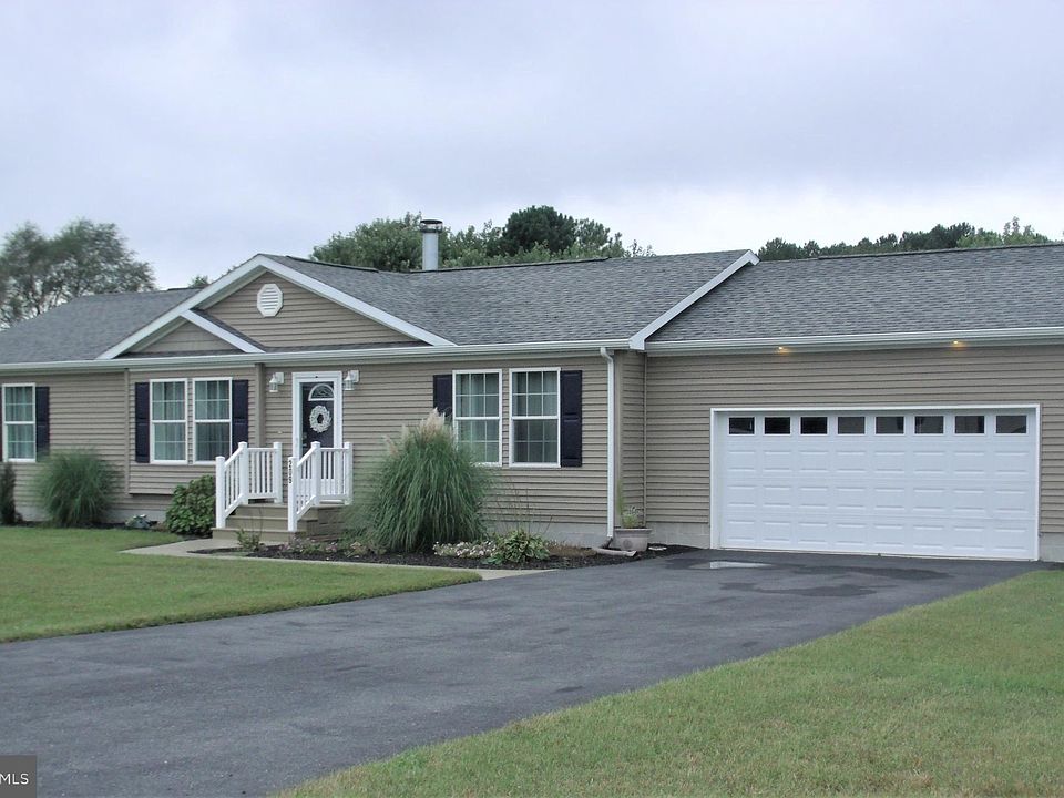 1st image of 209 Joanne Dr