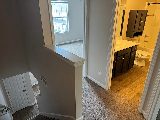 5924 Woodcreek Crossing Way — Photo 6