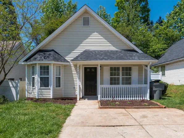 3707 Silver Ore Ln, Charlotte, NC 28216