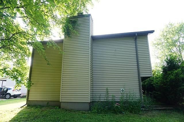 2nd image of 130 W Buckeye St