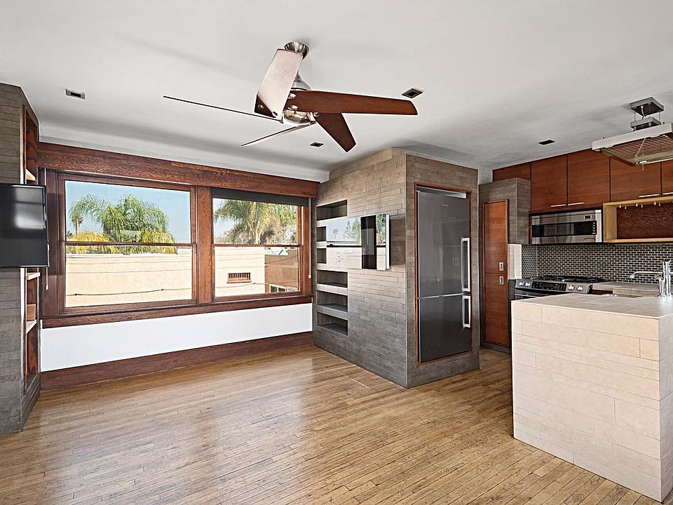 1st image of 209 S Citron St #209.5