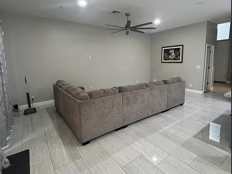 1442 W Coral Reef Dr — Photo 13