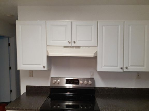 4th image of 1509 Lindsay Ave