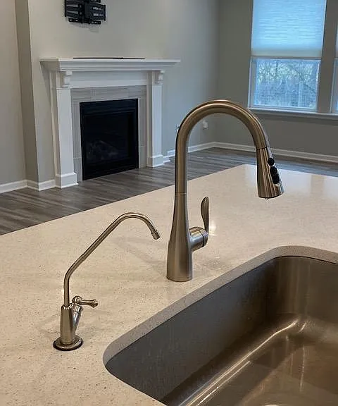 Small faucet reverse osmosis, will not need to purchase bottled water