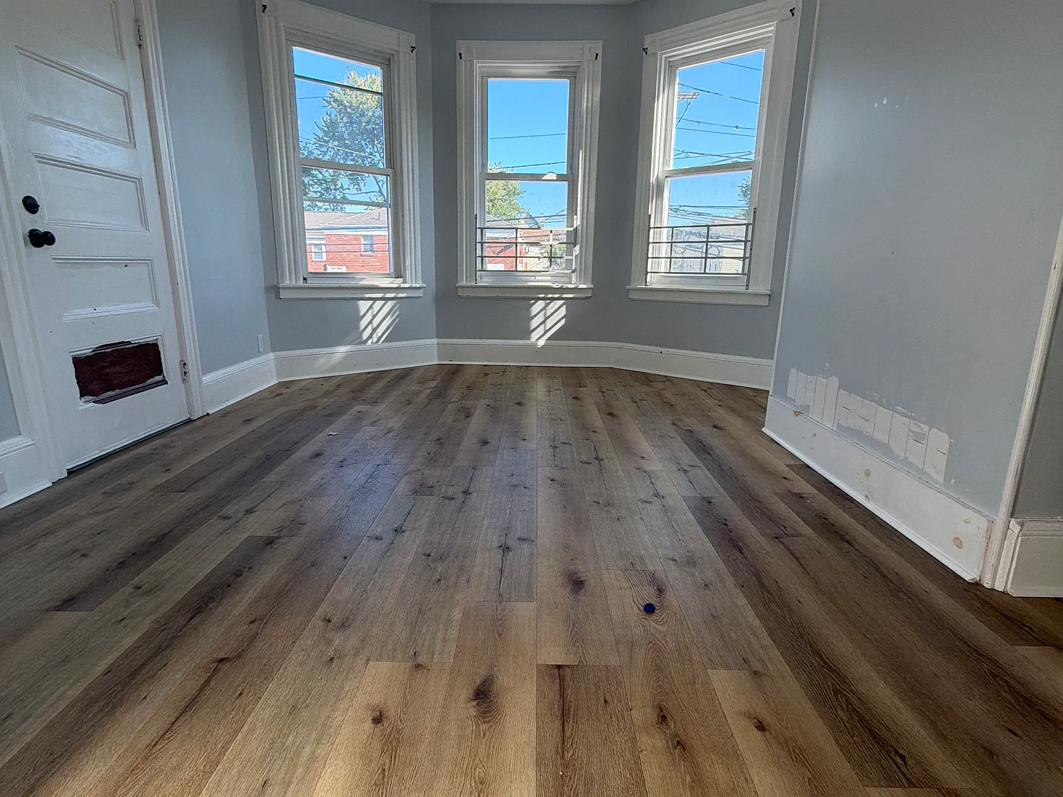 3 bed, $2,300 — Photo 3