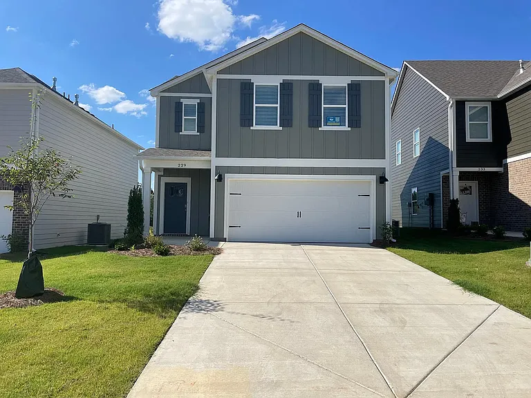229 Chelsea Park Cir — Photo 4