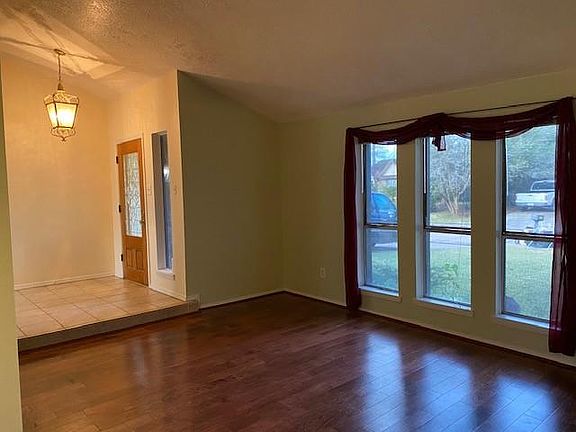 4th image of 17106 Bougainvilla Ln