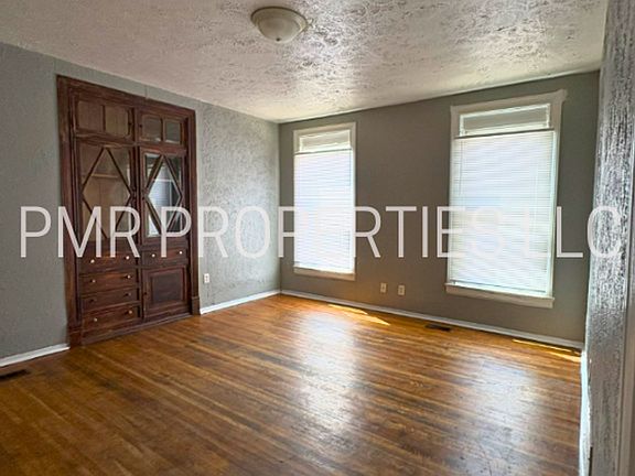3rd image of 817 2nd Ave APT 2