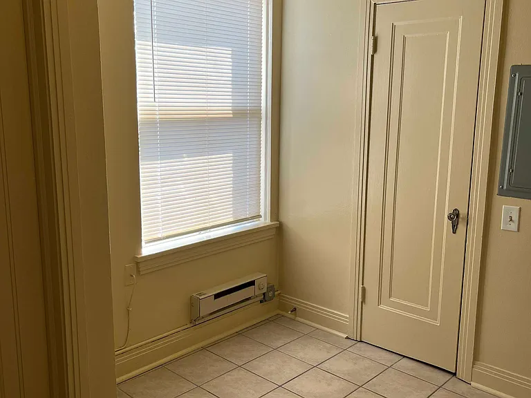 232 N Genesee St #300 — Photo 5
