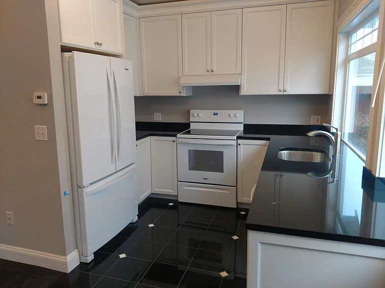 3018 SW 300th Pl — Photo 4