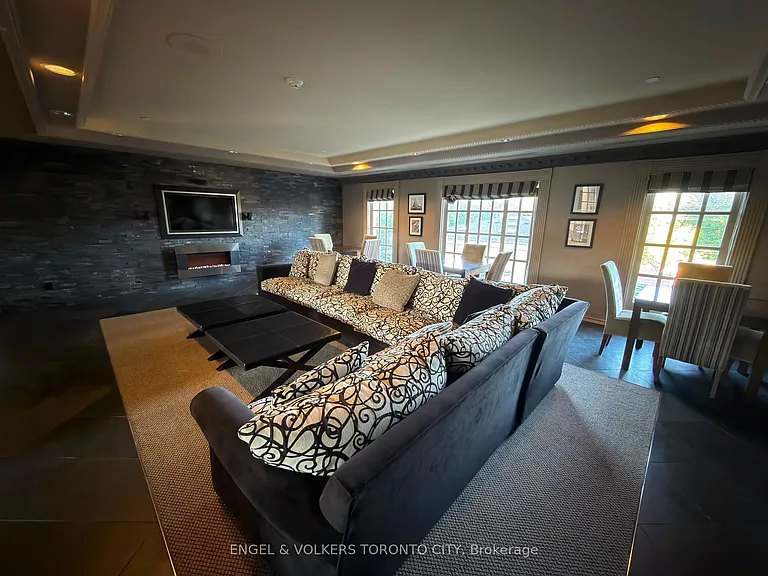 2285 Lake Shore Blvd W #1204 — Photo 6
