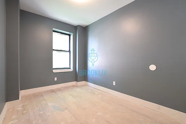 Rented by null | media 41