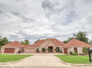 9408 S Caldwell Dr, Midwest City, OK 73130