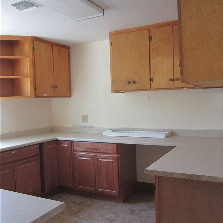 2nd image of 2120 Main St #C