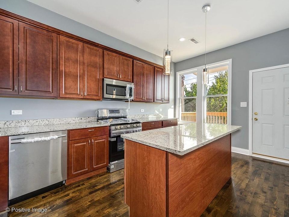 1st image of 3623 W Grenshaw St #2