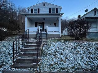 98 Cornen St, Bradford, PA 16701