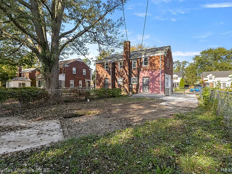 10842 Nottingham Rd — Photo 22
