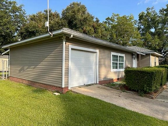 5th image of 613 Meadow Lane Dr