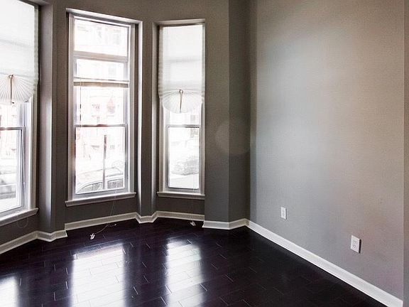 5th image of 1703 Saint Paul St APT 1