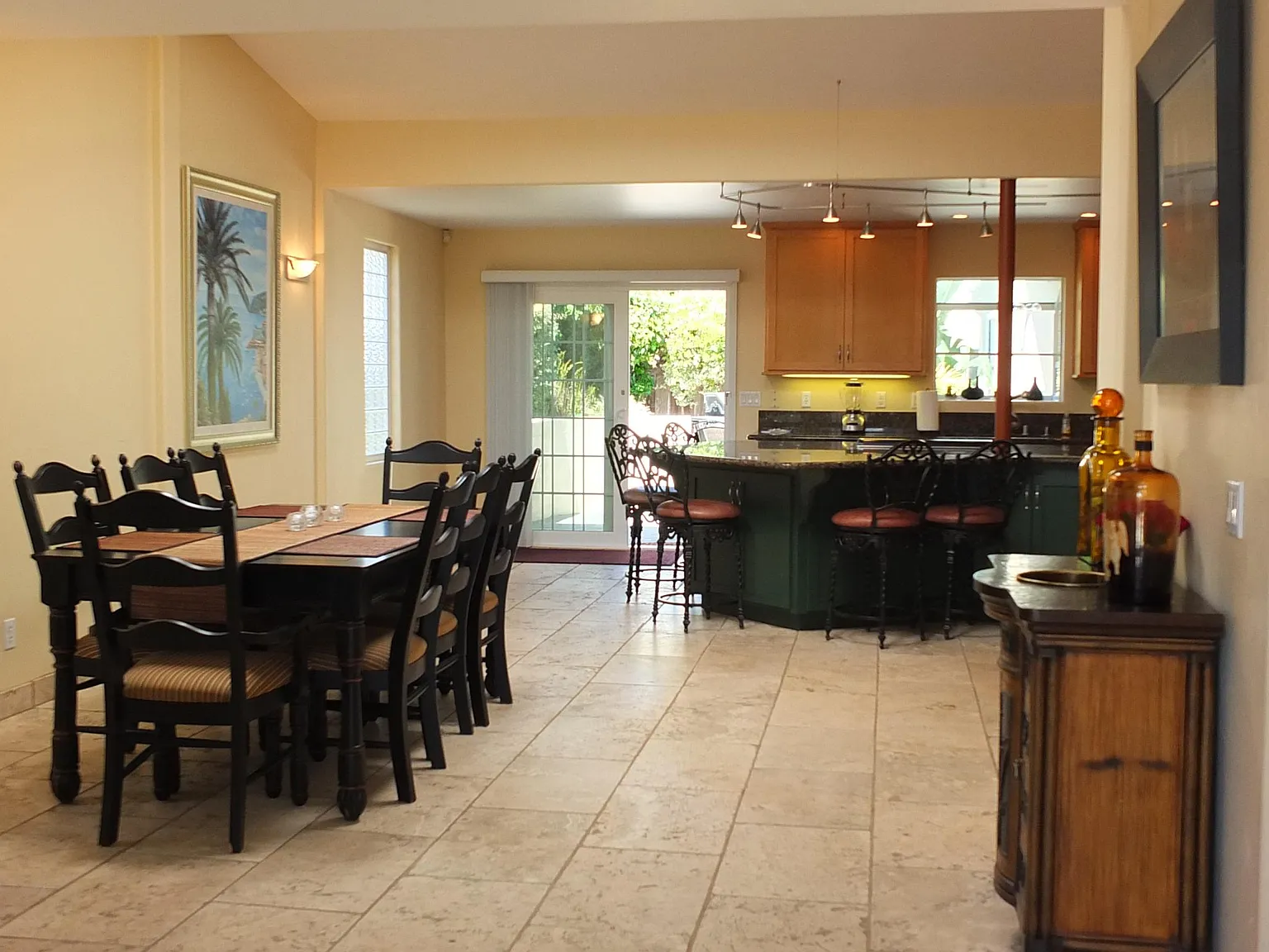 2 bed, 1500 sqft, $5,500 — Photo 4