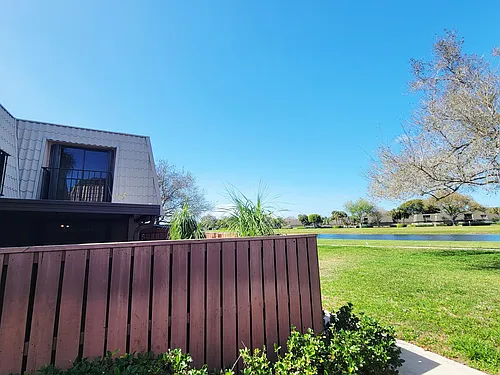6407 64th Way Photo 1