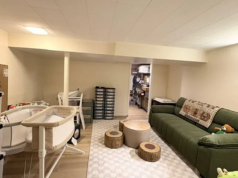 13520 Grenoble Dr — Photo 31