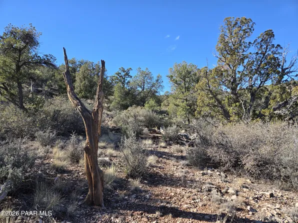 133 Arizona Rd, Ash Fork, AZ 86320