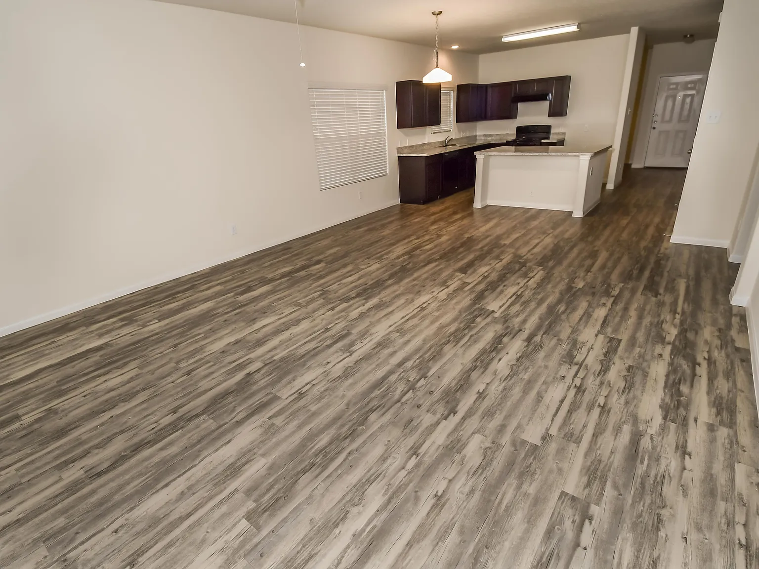 Rio Vista — Photo 2