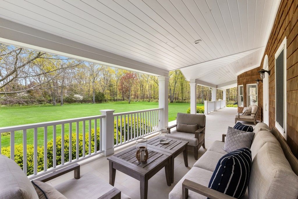 Front porch tranquility