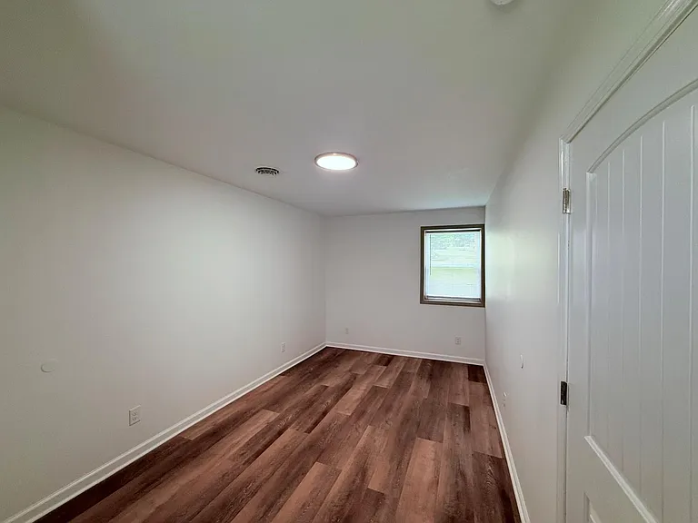 29201 Lee Hwy — Photo 10