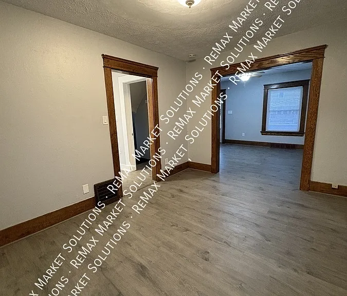 979 Neptune Ave — Photo 11